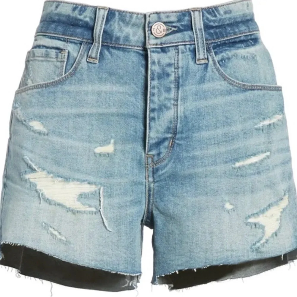 NWT! Nordstrom Women’s High Waist Boyfriend Cutoff Denim Shorts - Multiple🌊